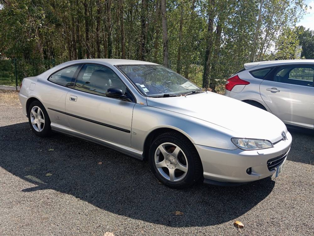 PEUGEOT 406 coupé